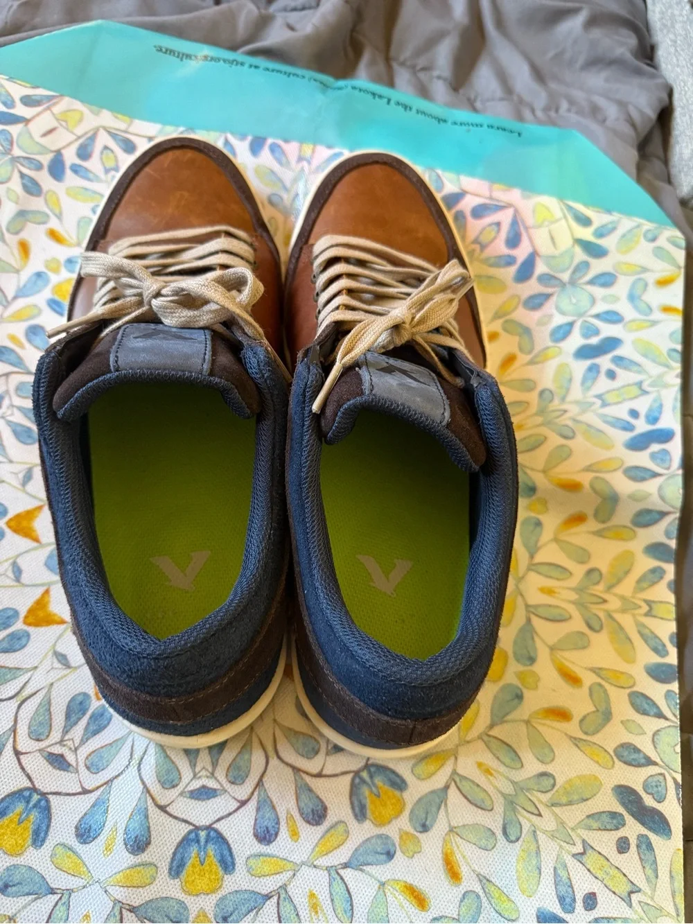 Men's Brown Leather & Dark Brown Low-Top Sneakers with Beige Laces